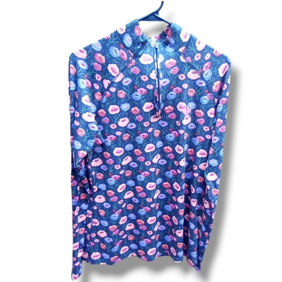 Rabbit Running 1/4 zip front long sleeve shirt in Poppy Women's Large - Picture 6 of 6